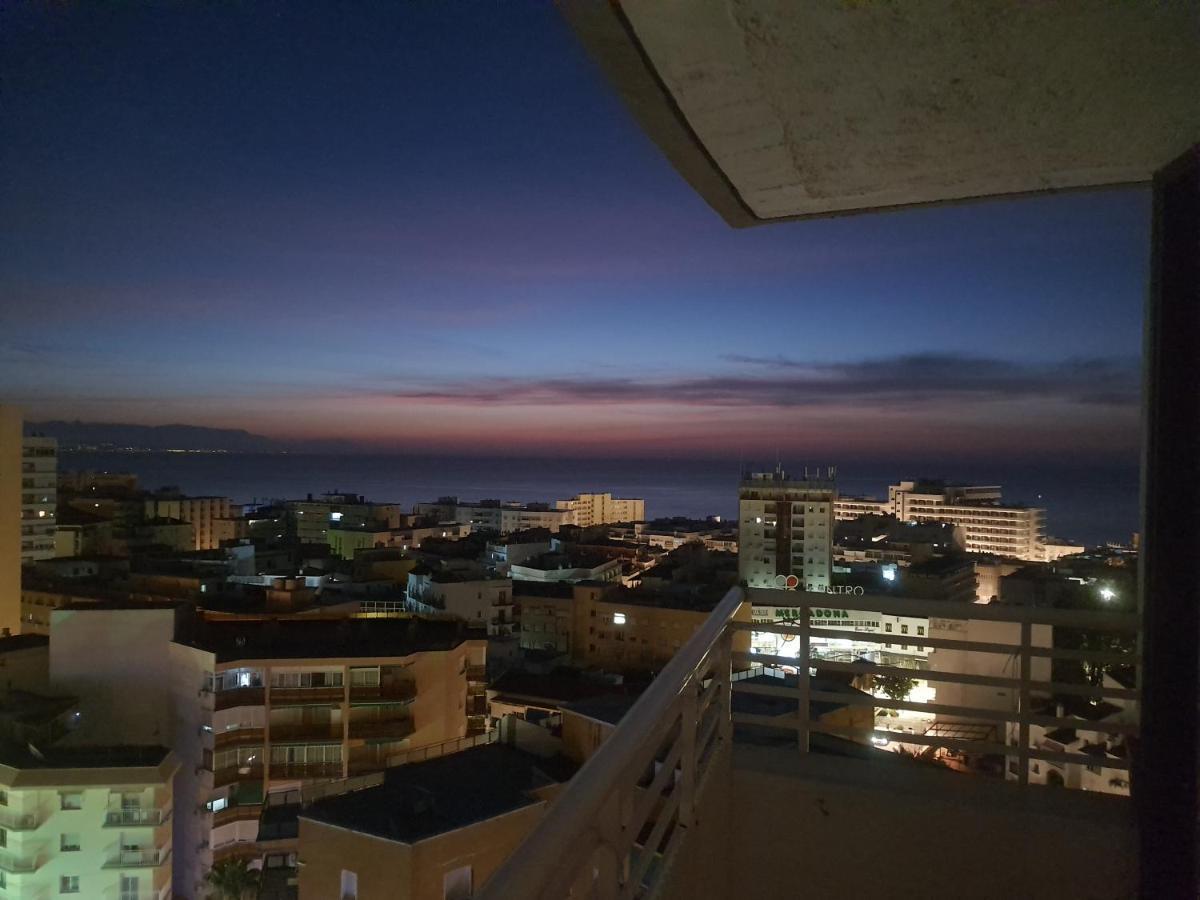 Апартаменти Torre Vistas Superior Торремолінос Екстер'єр фото